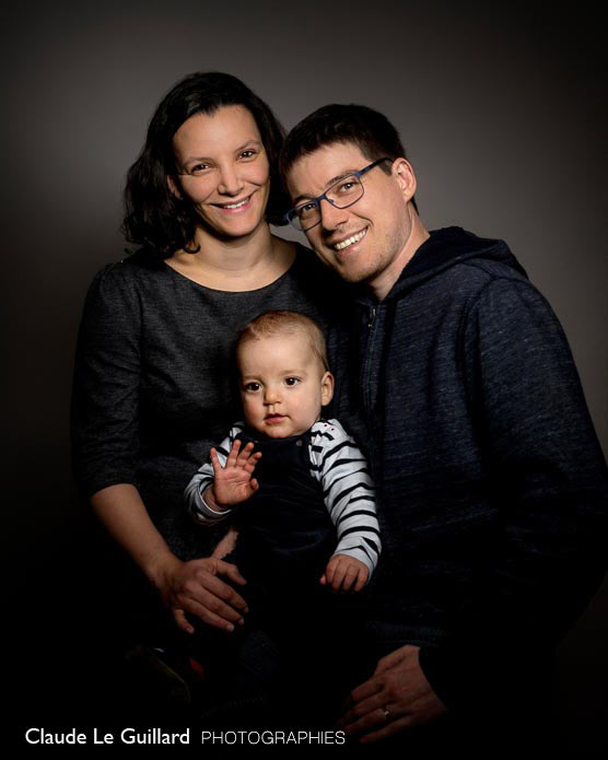 claude-le-guillard-photographe-portrait fammile avec bébé